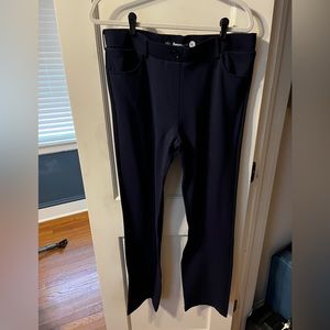 Straight-Leg | 7-Pocket Dress Pant Yoga Pants (Navy)